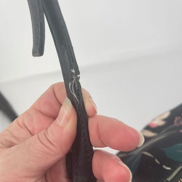 Kate Spade New York Womens Crossbody Bag Wilson Road Botanical Black One Size - Picture 2 of 16